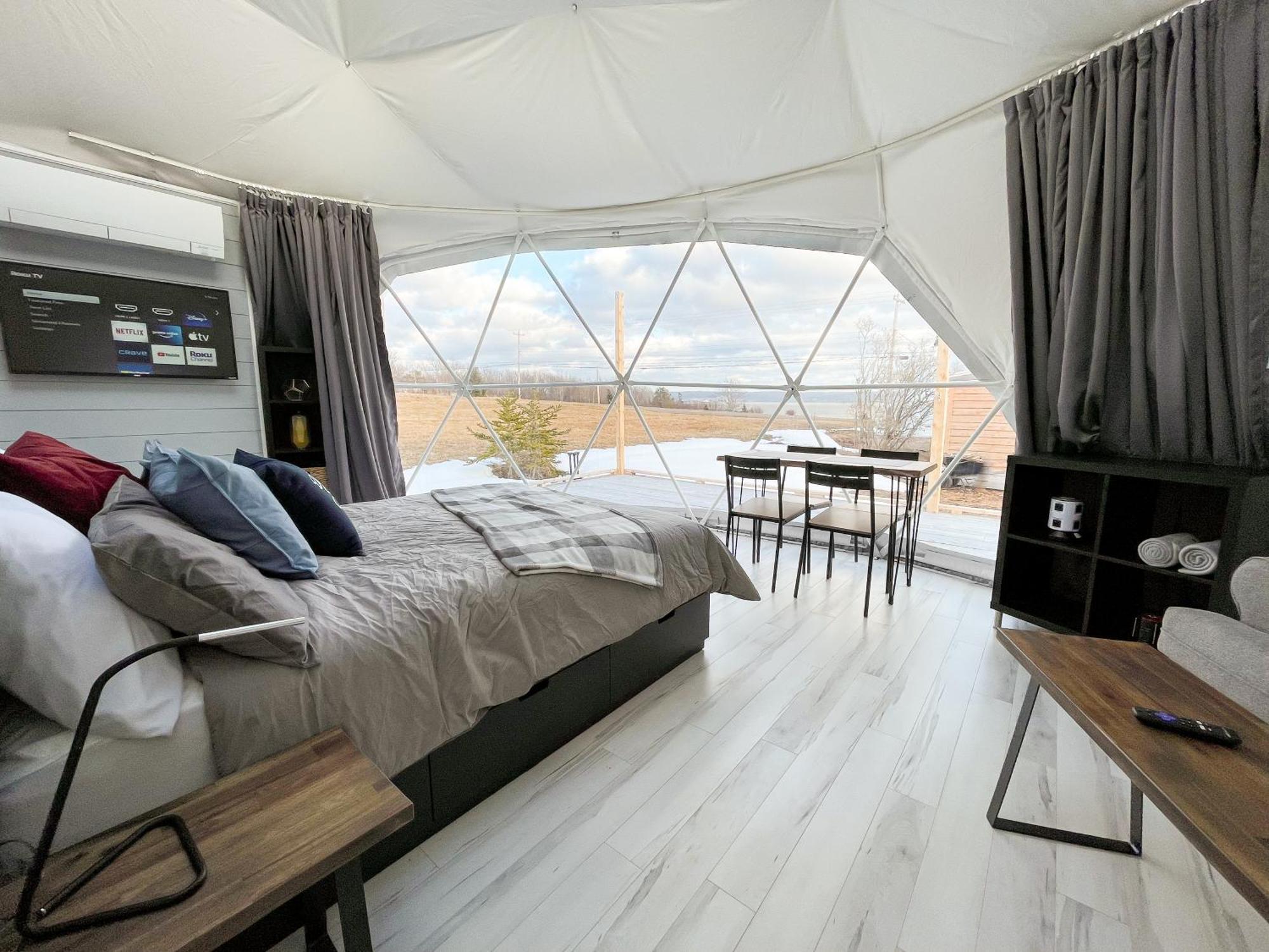 Port Wade Glamping Domes Villa Victoria Beach Eksteriør bilde